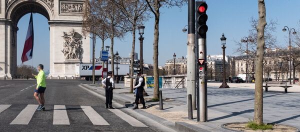 La ville de Paris lors de la troisième journée de confinement, 19 mars 2020  - Sputnik Afrique