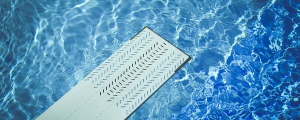 Piscine - Sputnik Afrique