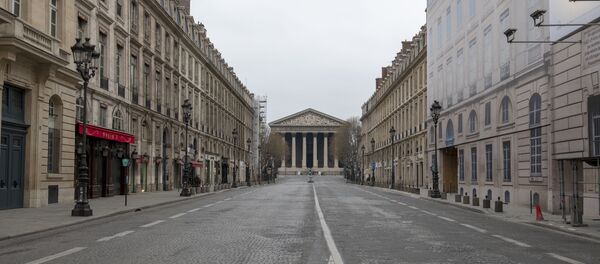 Ситуация в Париже в связи с коронавирусом - Sputnik Afrique