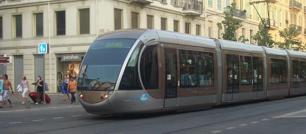 Citadis 302 n° 05 à Nice, livrée d'origine - Sputnik Afrique