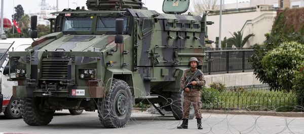 L'armée dans les rues de Tunis pour faire respecter le confinement. - Sputnik Afrique