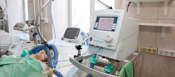 Массовое отравление суррогатным алкоголем в Иркутске - Sputnik Afrique