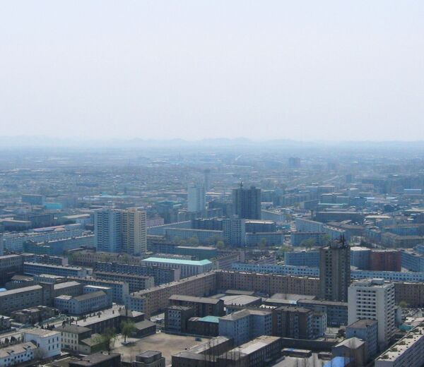 View of Pyongyang from the Juche Tower. Taken with a Canon Powershot A590IS and stitched in Hugin. - Sputnik Afrique