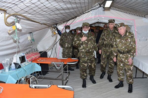 En Algérie, l’armée se prépare à venir «en soutien au système de santé national» - photos En Algérie, l’armée se prépare à venir «en soutien au système de santé national» - photos - Sputnik Afrique