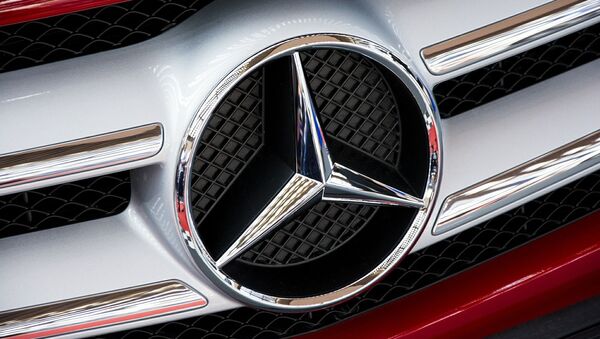 Mercedes-Logo (Symbolbild) - Sputnik Afrique