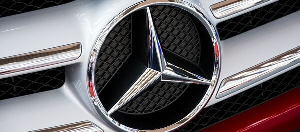 Mercedes-Logo (Symbolbild) - Sputnik Afrique