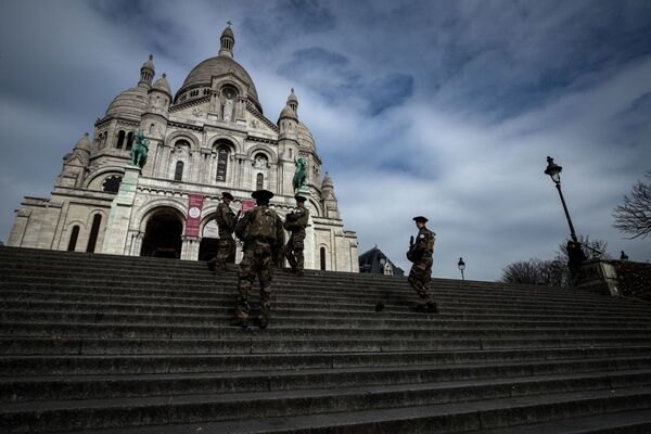Lutte contre le Covid-19: que fait l’armée française? Lutte contre le Covid-19: que fait l’armée française? - Sputnik Afrique