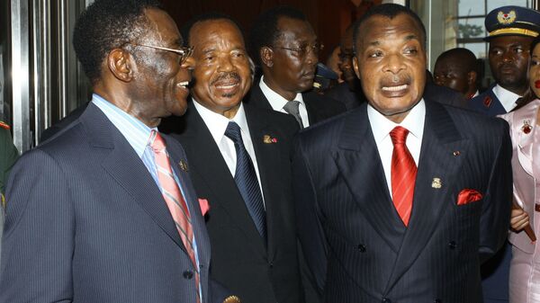 Le Président équato-guinéen Theodoro Obiang Nguema et le Président camerounais Paul Biya. - Sputnik Afrique