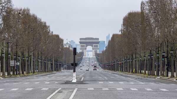 Les Champs-Elysées désertés pendant le confinement - Sputnik Afrique