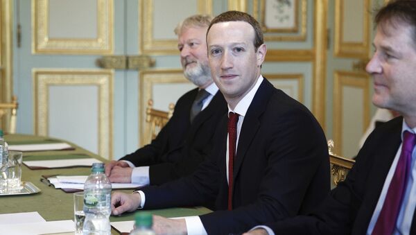Mark Zuckerberg, le président-fondateur de Facebook, reçu à l'Élysée - Sputnik Afrique
