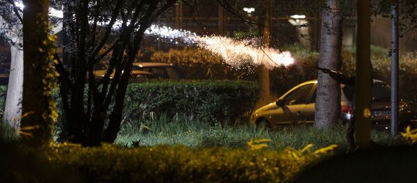 Tir au mortier d'artifice à Villeneuve-la-garenne - Sputnik Afrique