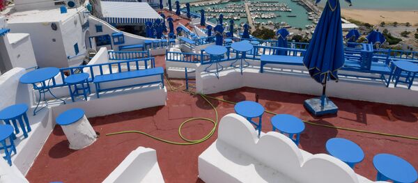 Les hôtels et les cafés sont vides dans le village touristique de Sidi Bou Saïd, Tunisie. - Sputnik Afrique