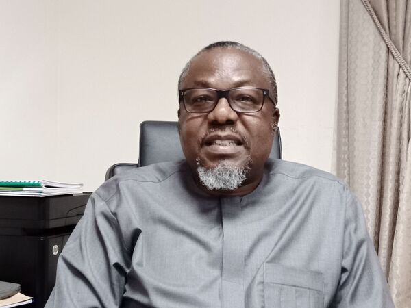 «Changer de paradigme» pour un Togo 100% électrifié - ministre de l’Énergie - Sputnik Afrique