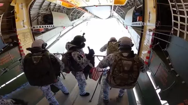 Des militaires des Forces aéroportées russes - Sputnik Afrique
