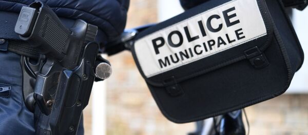 Un policier - Sputnik Afrique