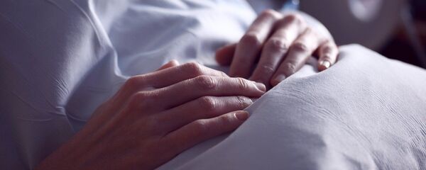 Les mains d'une femme Les mains d'une femme - Sputnik Afrique