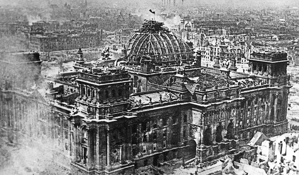 La prise de Berlin La prise de Berlin - Sputnik Afrique