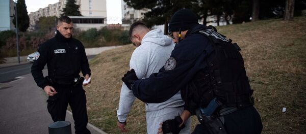 police nationale en banlieue police nationale en banlieue - Sputnik Afrique