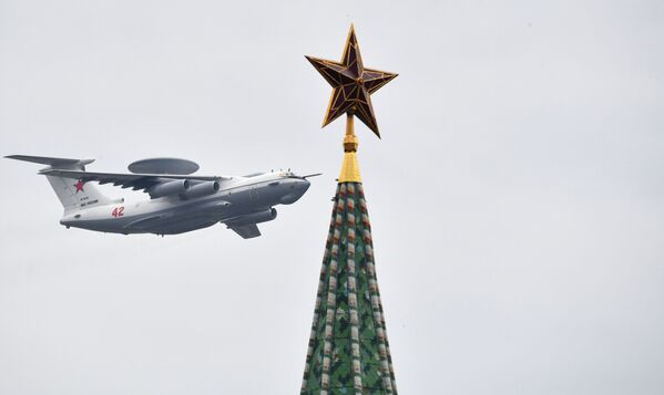 Avion de reconnaissance A-50U lors de la répétition du défilé de la Victoire à Moscou. - Sputnik Afrique