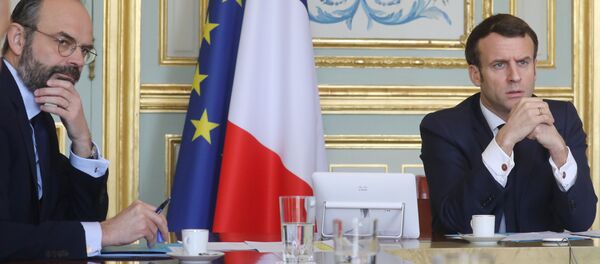 Édouard Philippe et Emmanuel Macron en mars 2020 (illustration). - Sputnik Afrique