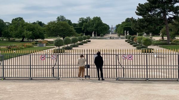 Le jardin de Tuileries fermé, 12 mai 2020 - Sputnik Afrique