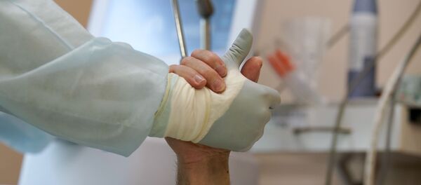 Un patient atteint du Covid-19, image d'illustration Un patient atteint du Covid-19, image d'illustration - Sputnik Afrique