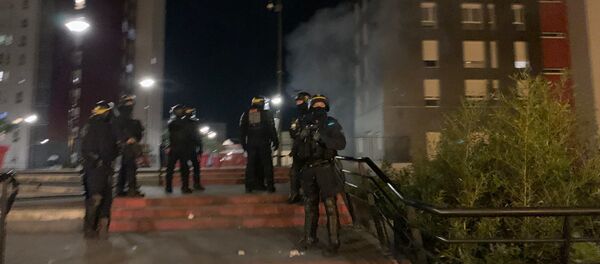 Situation à Argenteuil après la mort d'un jeune dans un crash de moto le 17 mai 2020 - Sputnik Afrique