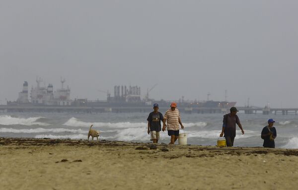 Un pétrolier iranien a accosté au Venezuela

 - Sputnik Afrique