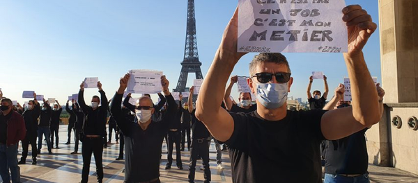 Action du Collectif des précaires de l’Hôtellerie à Trocadéro - Sputnik Afrique