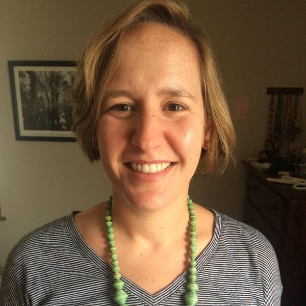 Une journaliste de Sputnik blessée par la police alors qu'elle couvrait une manifestation à Washington - vidéo - Sputnik Afrique