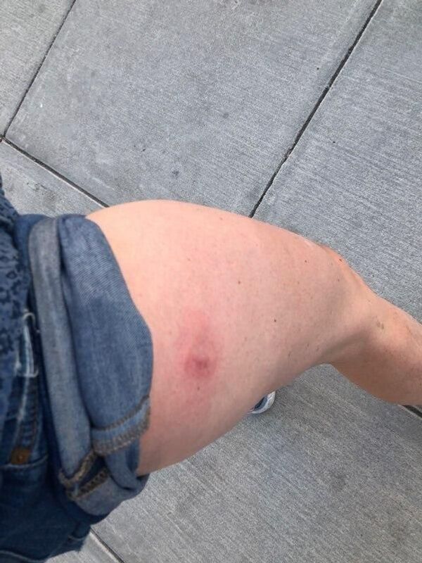 Une journaliste de Sputnik blessée par la police alors qu'elle couvrait une manifestation à Washington - vidéo - Sputnik Afrique