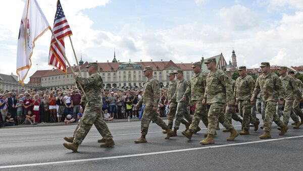 Des soldats américains lors d'une parade militaire annuelle à Varsovie, Pologne - Sputnik Afrique