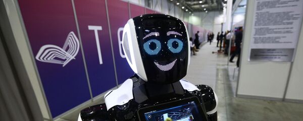 Un robot russe de la société Promobot - Sputnik Afrique