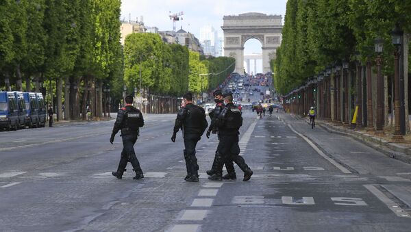 Gendarmes à Paris - Sputnik Afrique