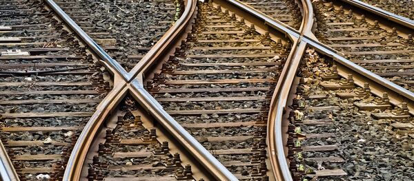 Rails - Sputnik Afrique