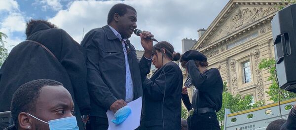 Hommage solennel à George Floyd à Paris, le 9 juin Hommage solennel à George Floyd à Paris, le 9 juin - Sputnik Afrique