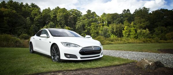 Une Tesla - Sputnik Afrique