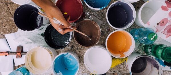 Des pots de peinture - Sputnik Afrique