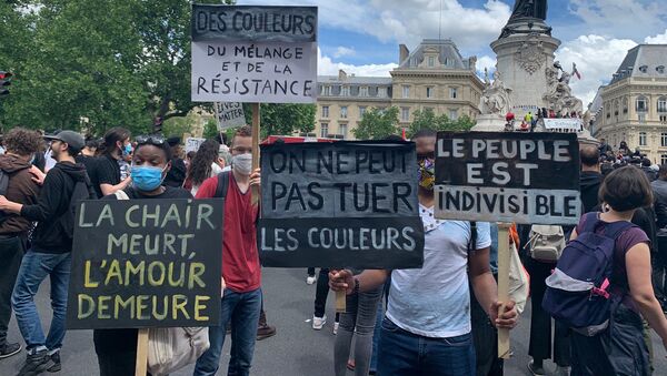 Une nouvelle journée de mobilisation contre le racisme à Paris, 13 juin 2020 - Sputnik Afrique