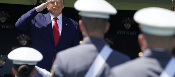 Donald Trump à l'académie de West Point, le 13 juin 2020 - Sputnik Afrique