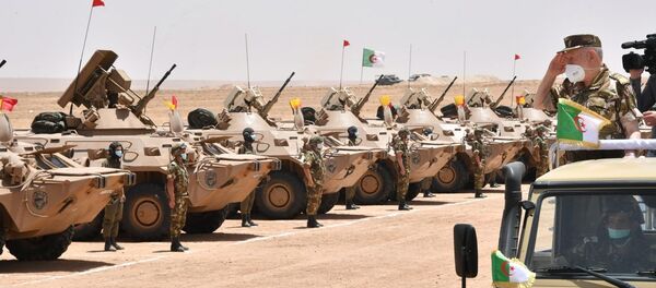 Exercices à tirs réels Bouclier 2020 à Oran - Sputnik Afrique