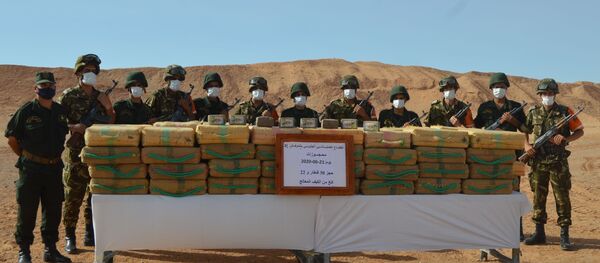 Saisie de drogue près du Maroc - Sputnik Afrique