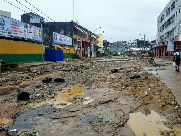 Inondations à Abidjan: l'impuissance et la colère du jour d'après - Sputnik Afrique