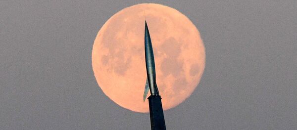 La «lune du tonnerre» vue des quatre coins du monde
La «lune du tonnerre» vue des quatre coins du monde
- Sputnik Afrique