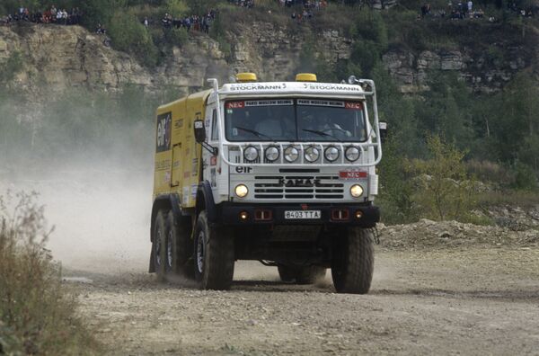 Dakar 2010 - camions: Chagin égale le record de Peterhansel - Sputnik Afrique