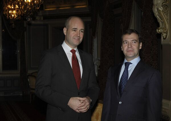 Medvedev et Reinfeldt parlent relations bilatérales et coopération  - Sputnik Afrique