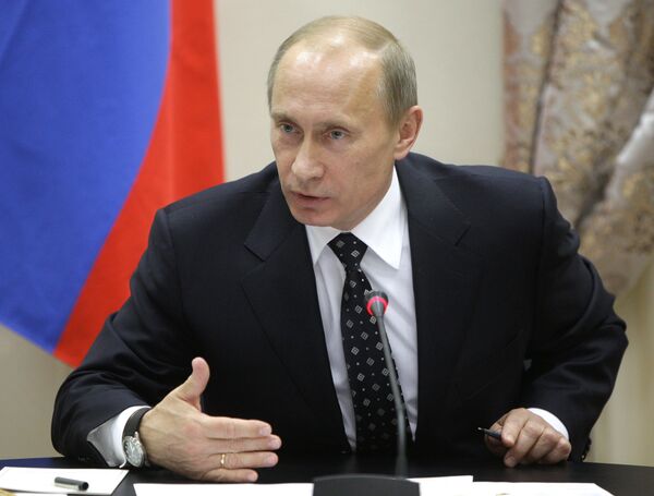 Poutine: en 2010 Moscou débloquera plus de 7 Md d'euros pour la construction du réseau routier - Sputnik Afrique