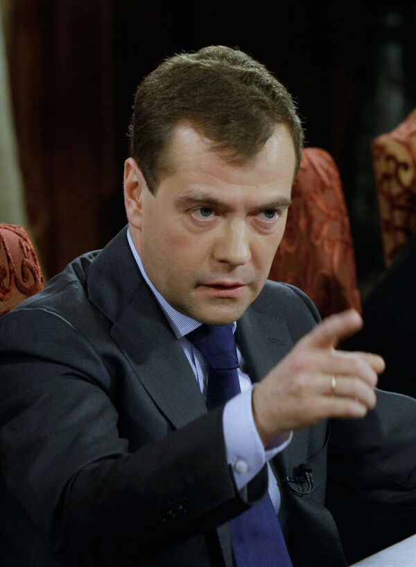 Moscou n'a jamais invité la Biélorussie à entrer en Russie (Medvedev) - Sputnik Afrique