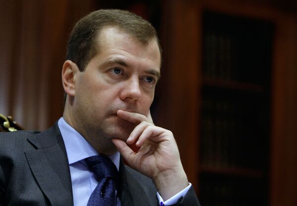 Décoré par l'Eglise, Medvedev reverse son prix à des oeuvres de charité - Sputnik Afrique