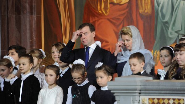 Medvedev a souhaité un joyeux Noël à tous les orthodoxes - Sputnik Afrique